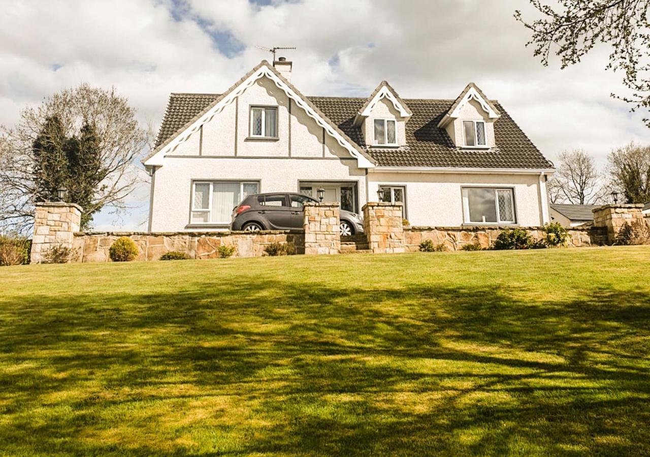Moat Holiday Rental Lisnaskea Exterior photo
